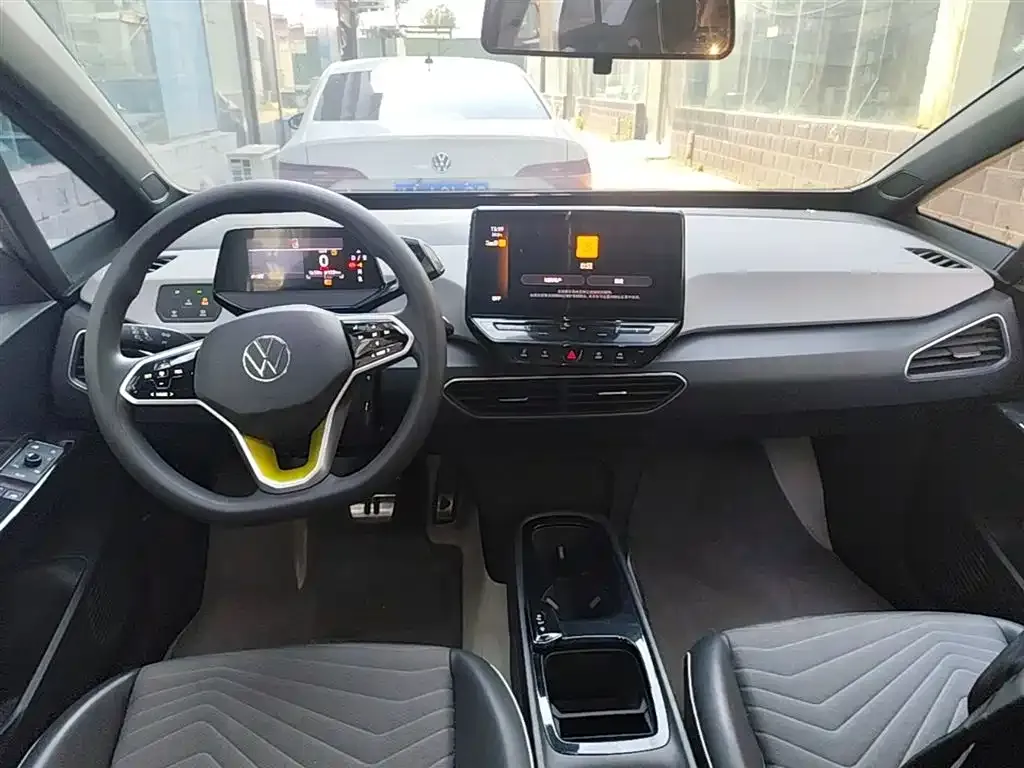 Volkswagen ID.3 2023 из CN, фото 7