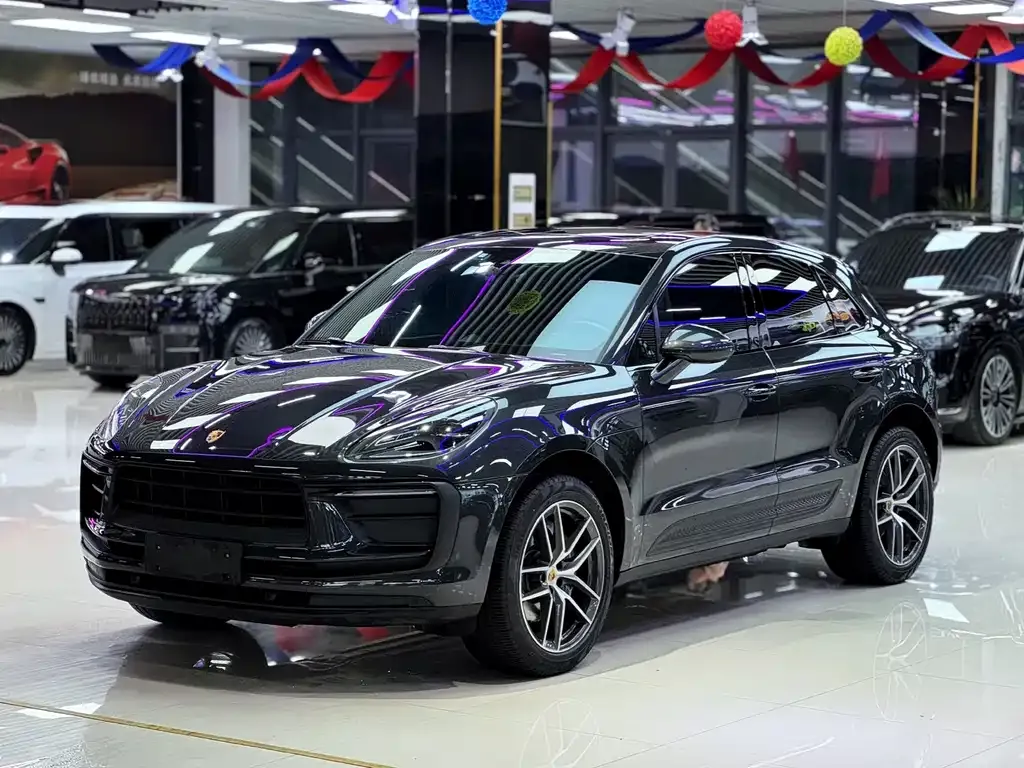 Porsche Macan — фото 1