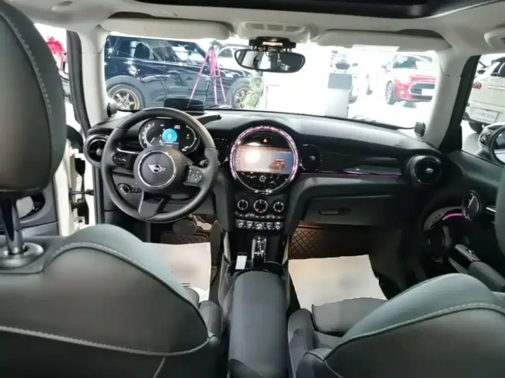 MINI Cooper (3-door) 2022 из CN, фото 10