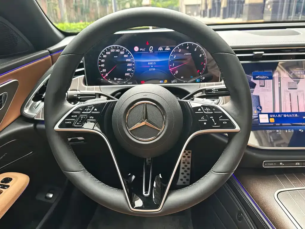 Mercedes-Benz E-Class — фото 10
