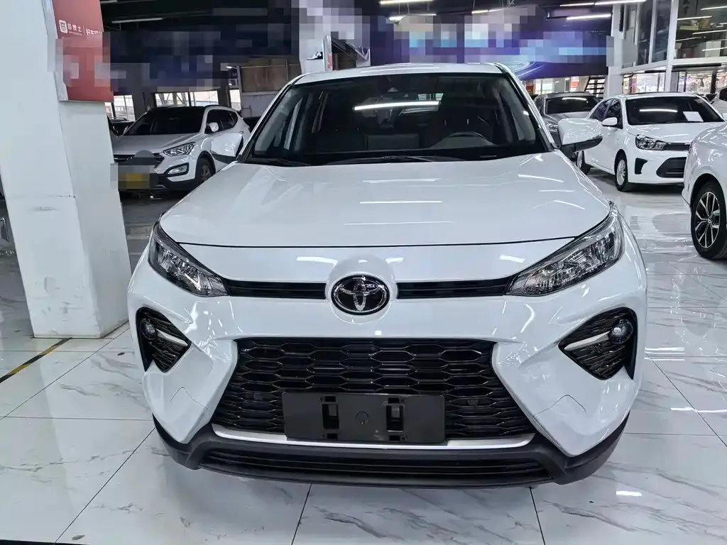 Toyota Wildlander — фото 6