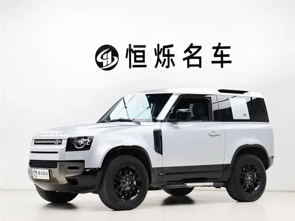 Land Rover Defender — фото 1