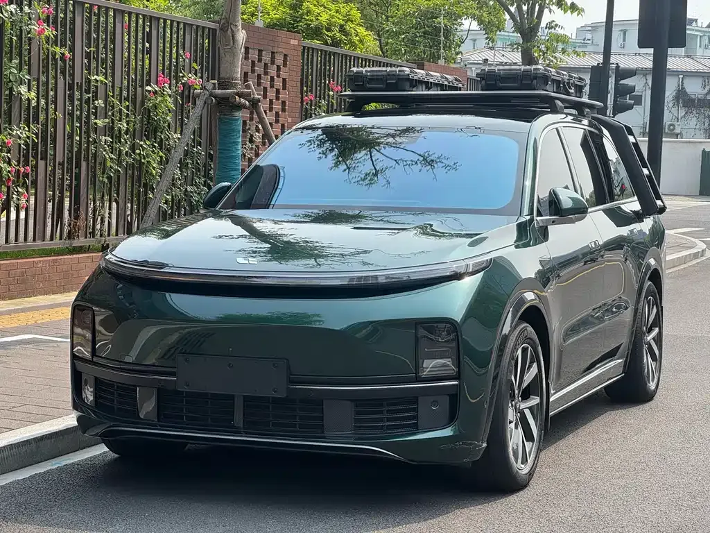 Li Auto L8 2023 из CN, фото 1