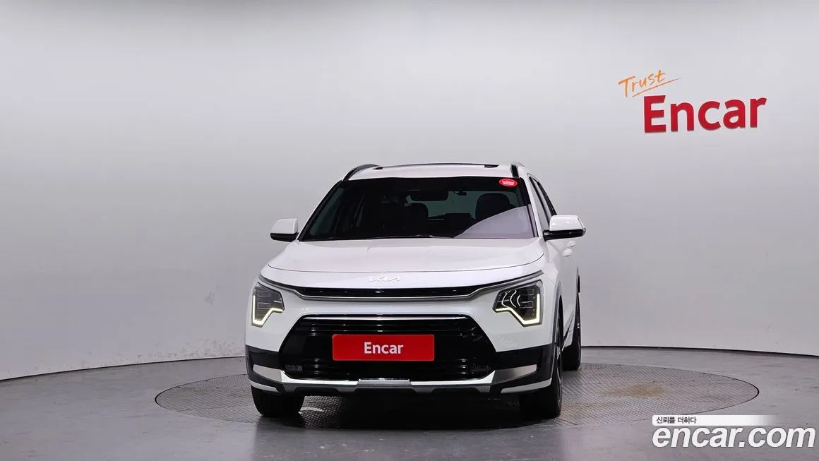 Kia Niro — фото 10