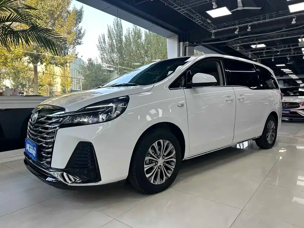 Buick GL8