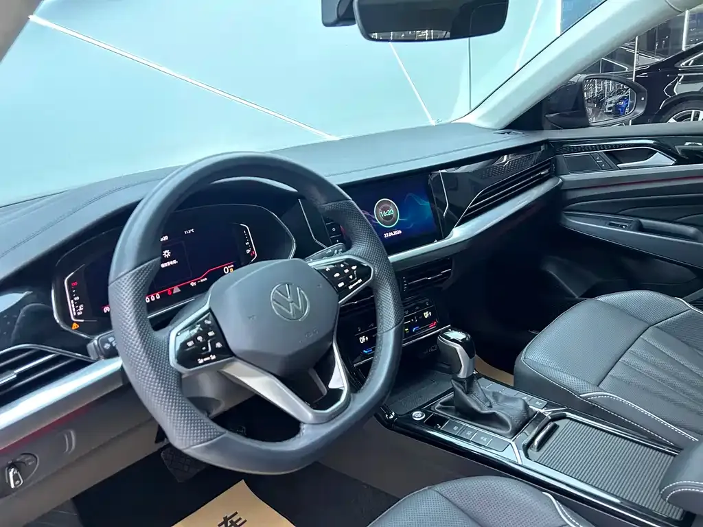 Volkswagen Passat 2024 из CN, фото 10