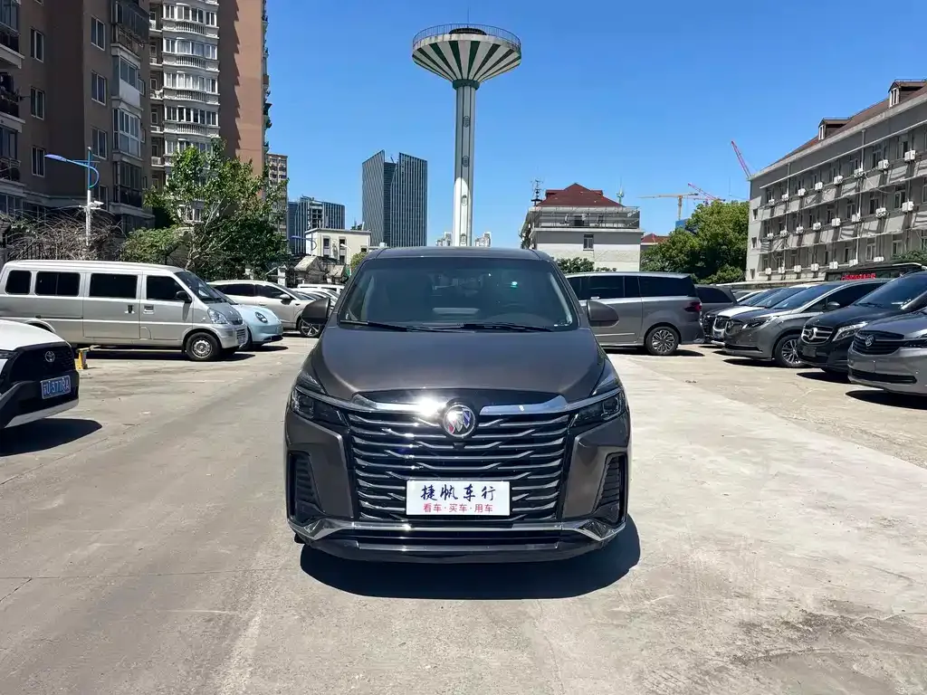 Buick GL8 2023 из CN, фото 8