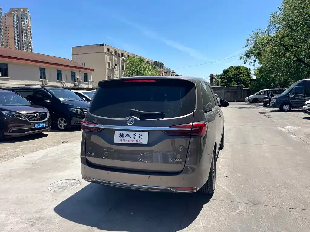 Buick GL8 2023 из CN, фото 6