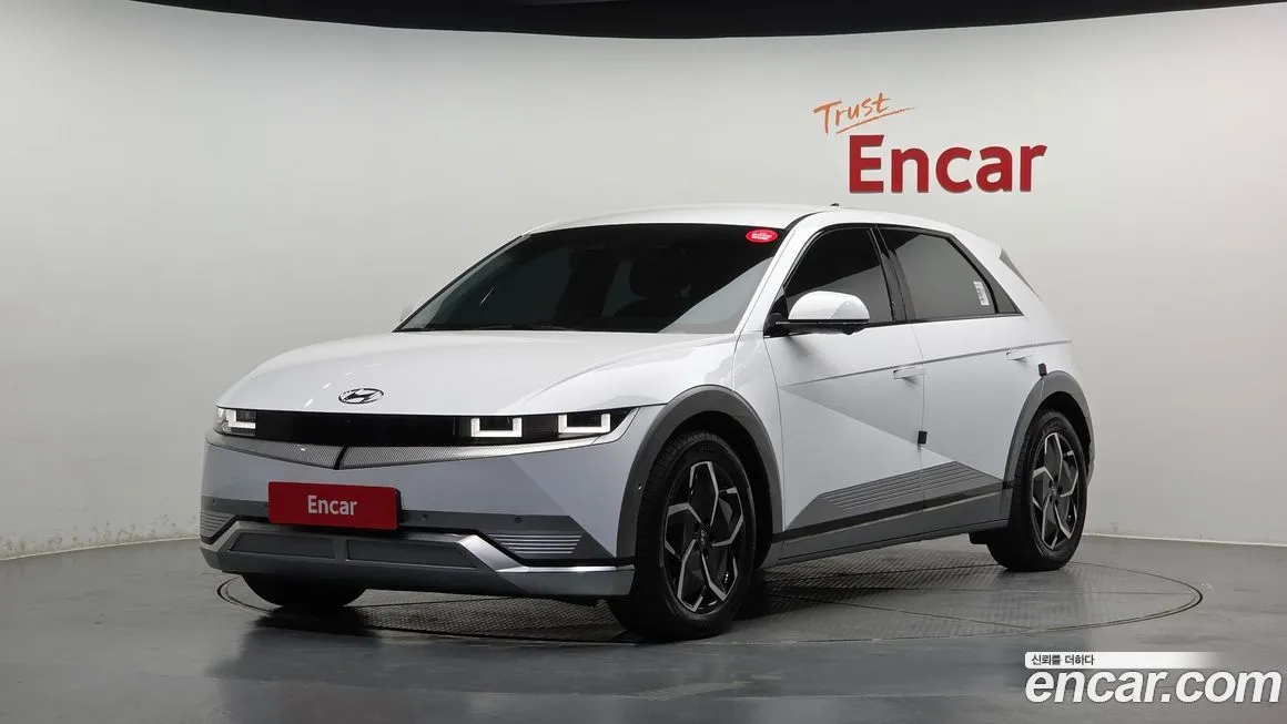 Hyundai Ioniq5 — фото 1