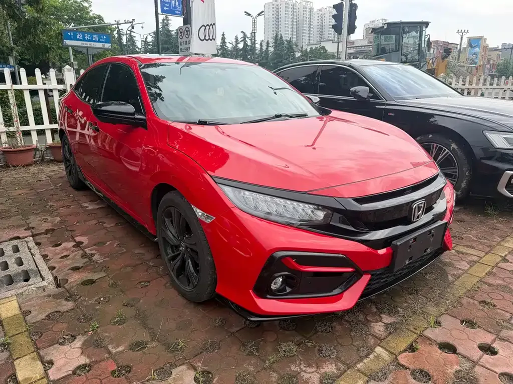 Honda Civic — фото 5
