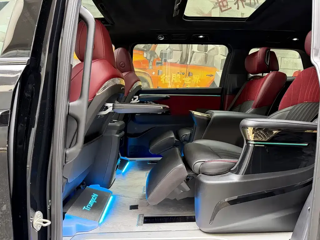 GAC Motor Trumpchi M8 — фото 2