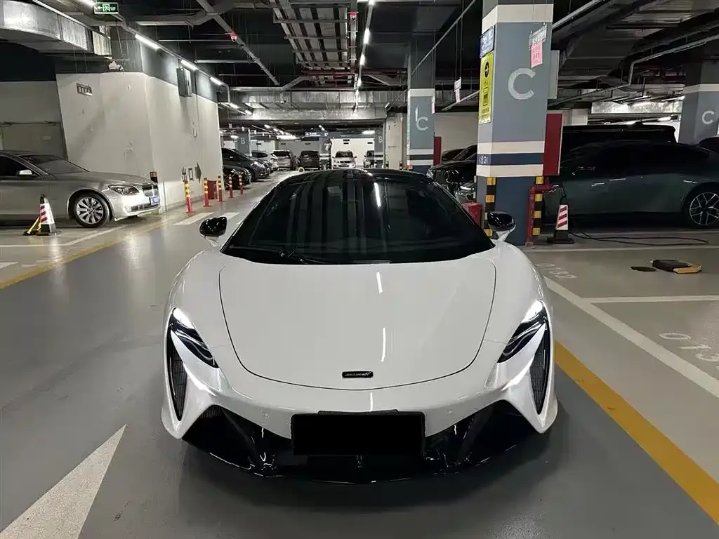 McLaren Artura 2024 из CN, фото 2
