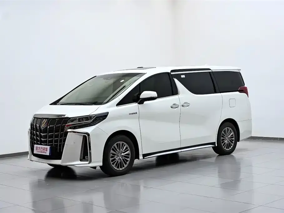 Toyota Alphard — фото 5