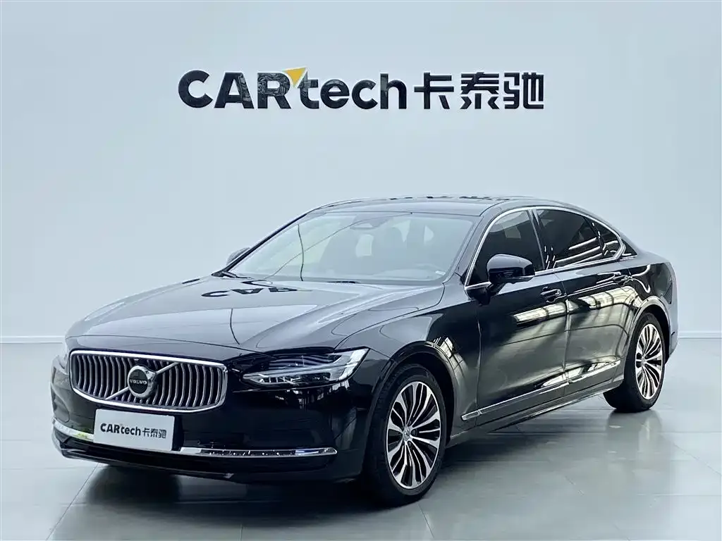 Volvo S90 — фото 1