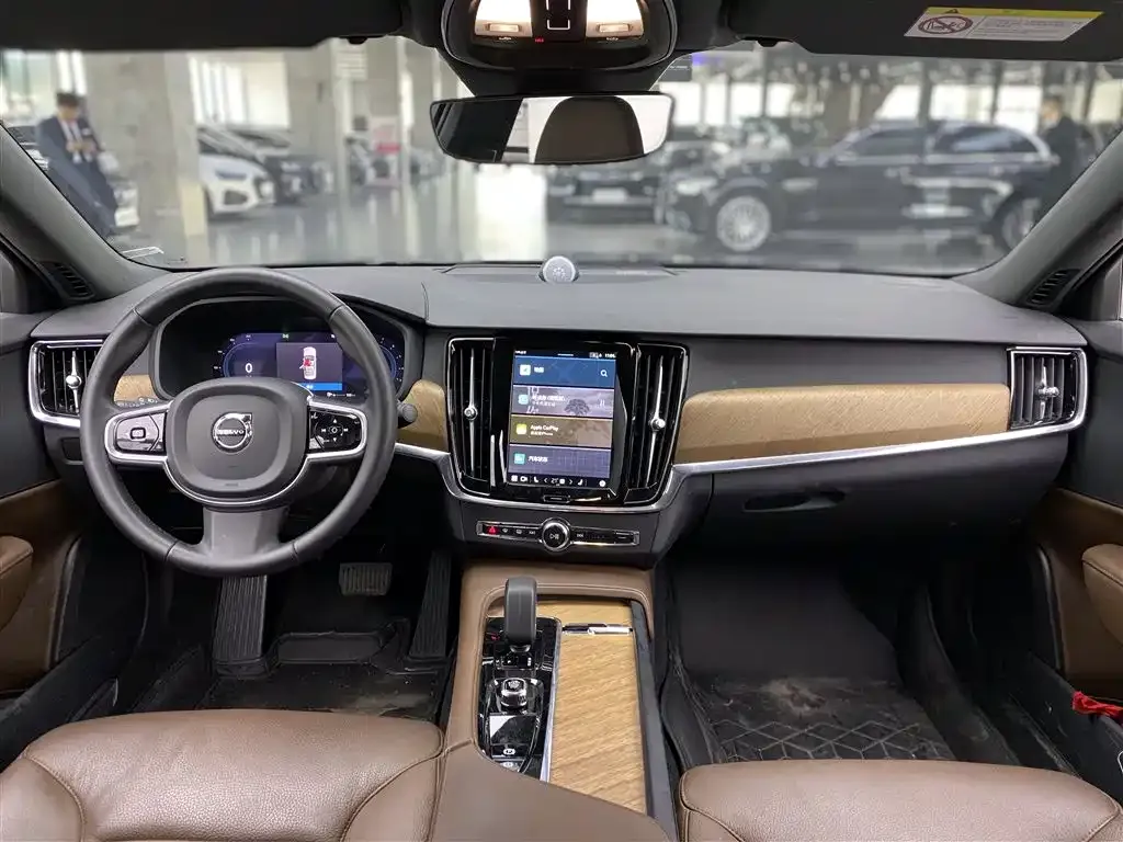 Volvo S90 — фото 6