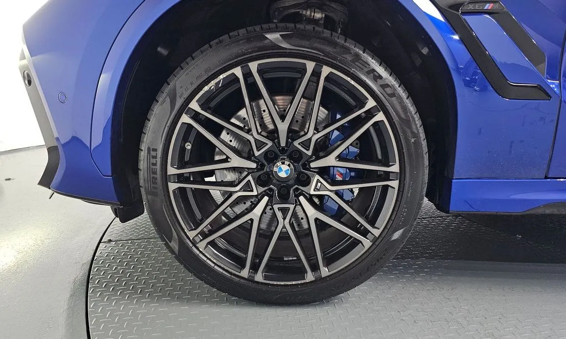 BMW X6M 2022 из KR, фото 9