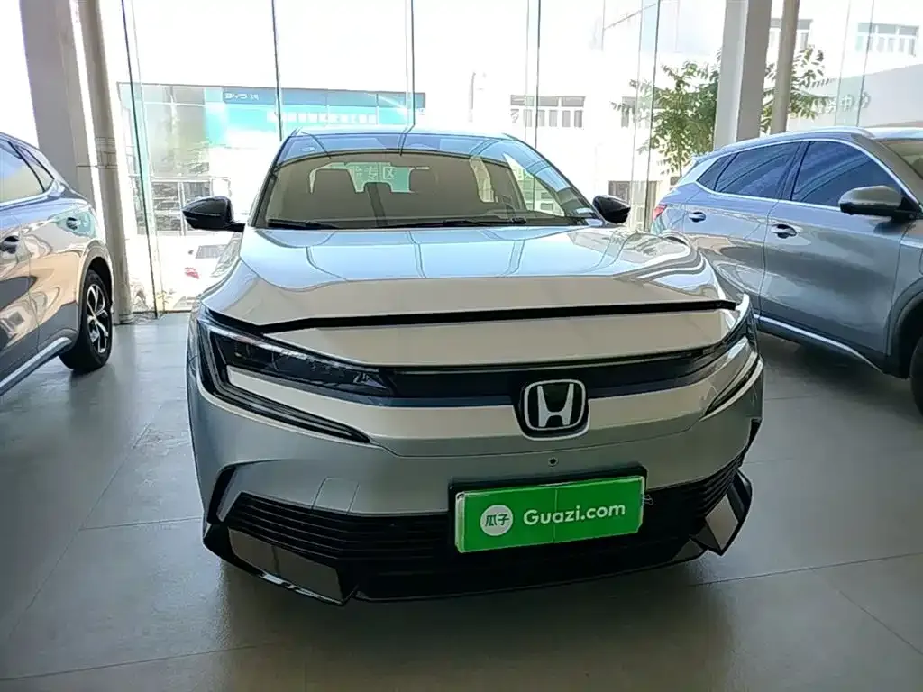 Honda e:NP2 2024 из CN, фото 5