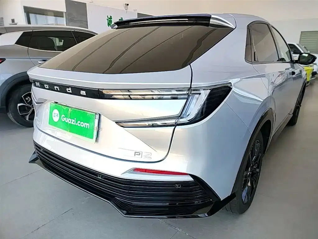 Honda e:NP2 2024 из CN, фото 10