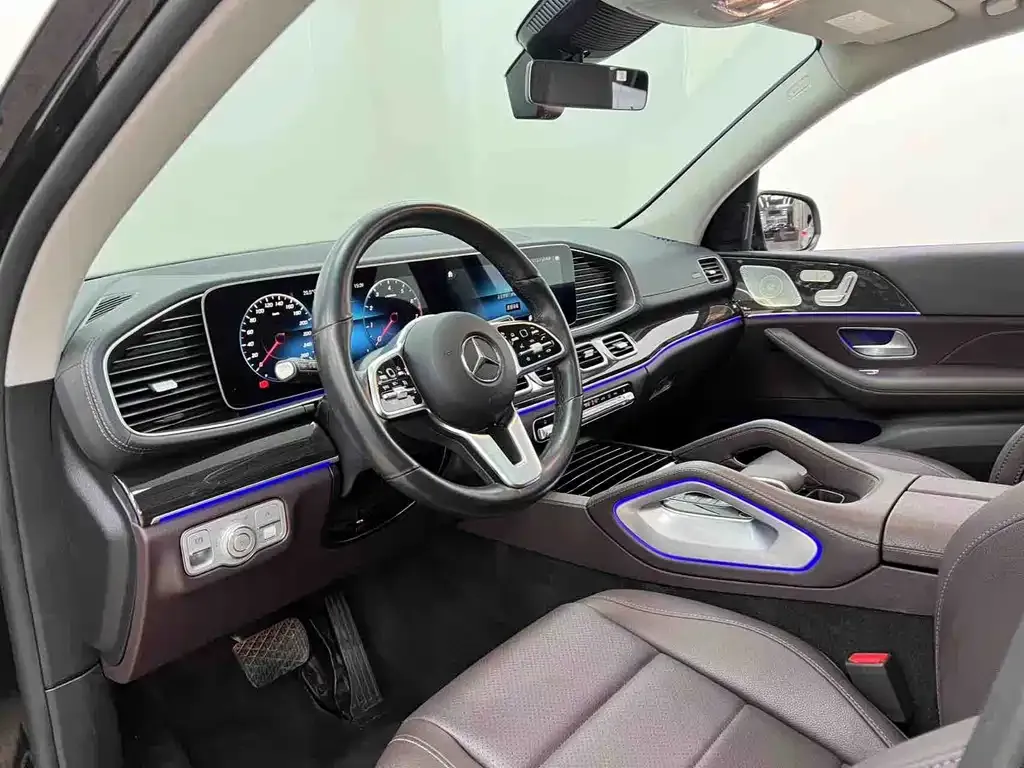 Mercedes-Benz GLE — фото 8