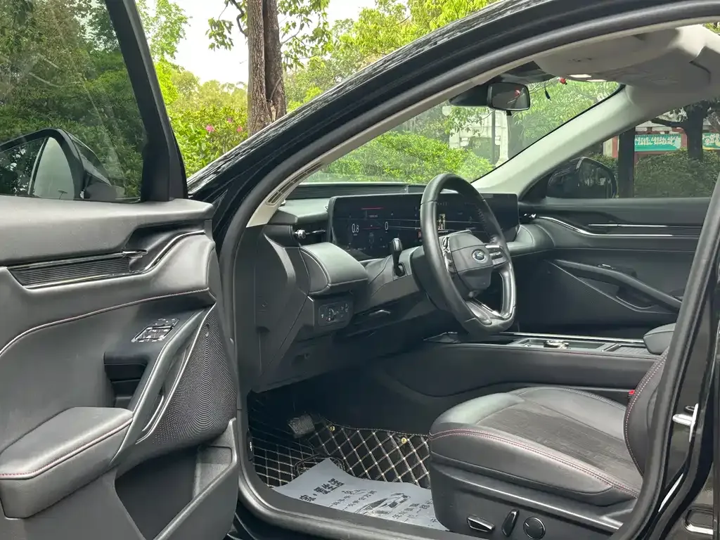 Ford Mondeo 2024 из CN, фото 9