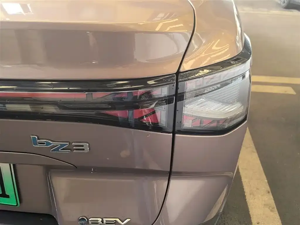 Toyota bZ3 2023 из CN, фото 2