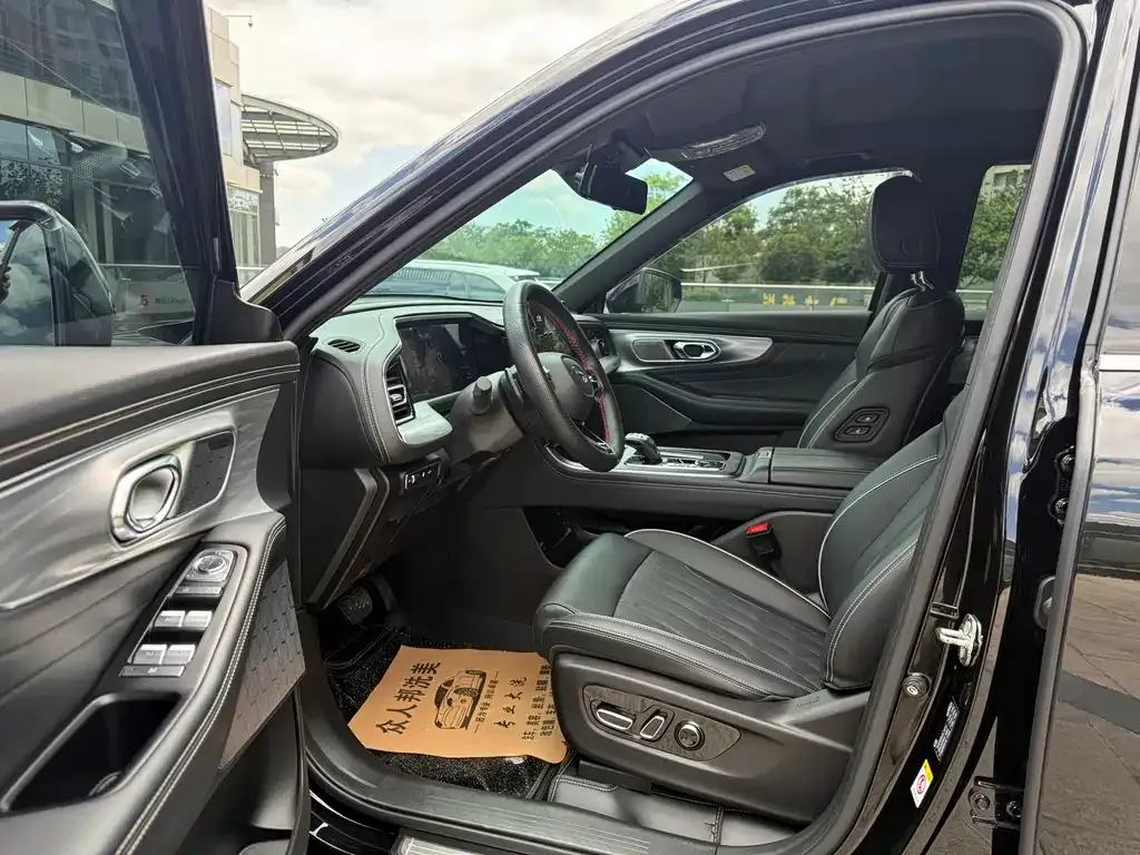 GAC Motor Trumpchi GS8 — фото 8