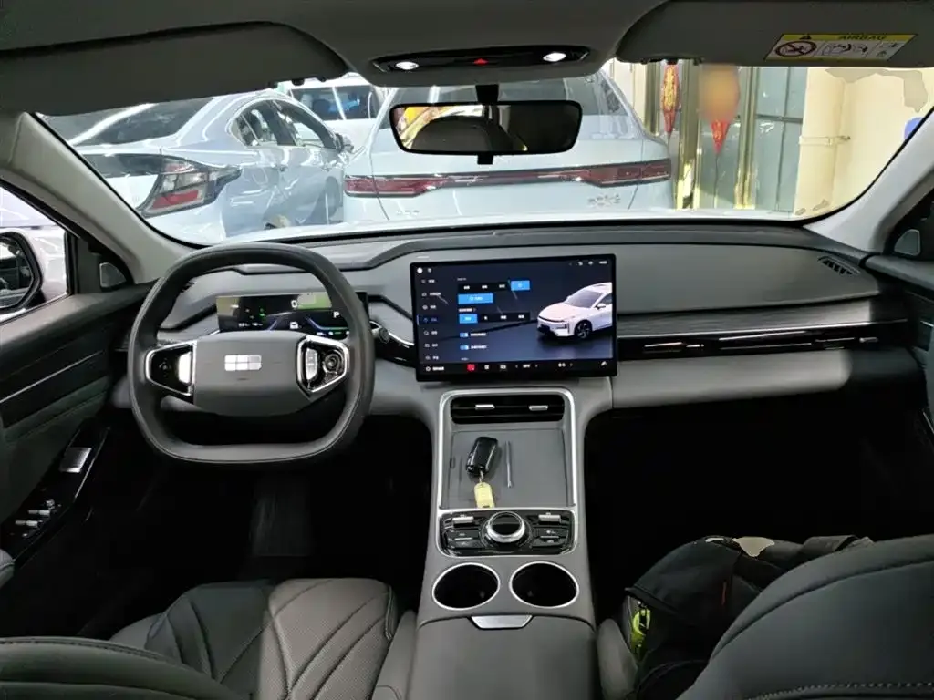 Geely Galaxy L6 2025 из CN, фото 8