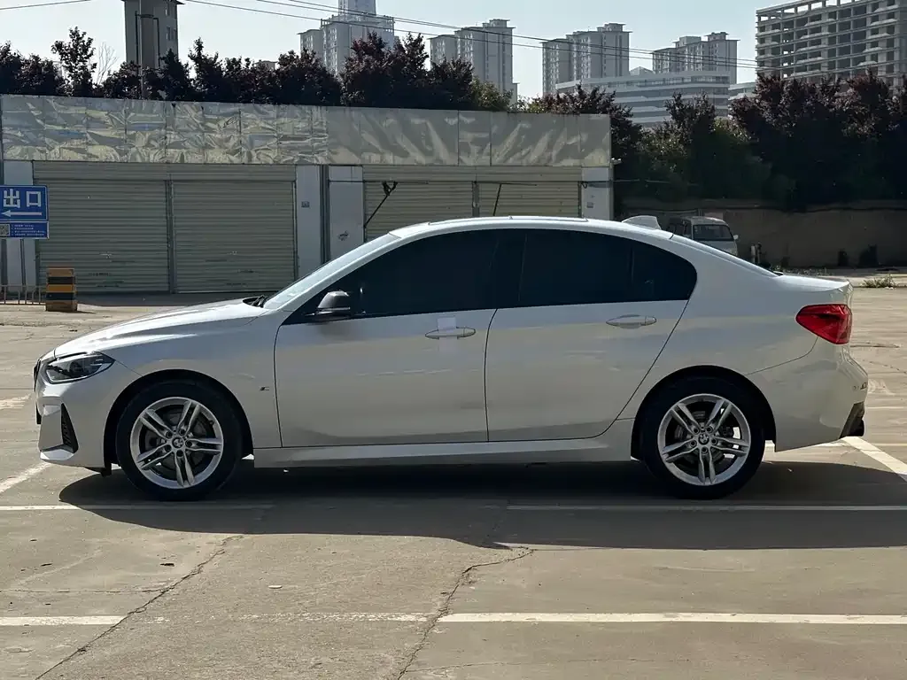 BMW 1 Series — фото 9
