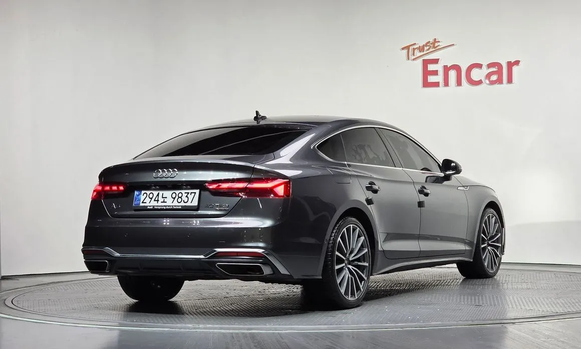 Audi A5 — фото 8