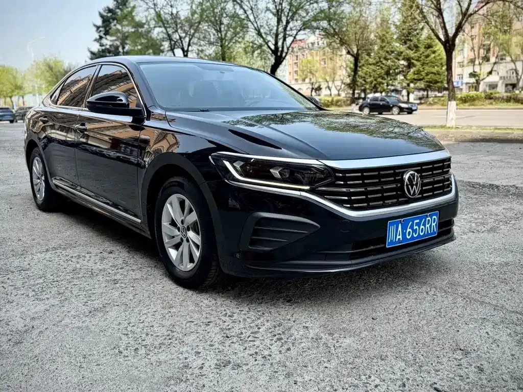 Volkswagen Passat — фото 4