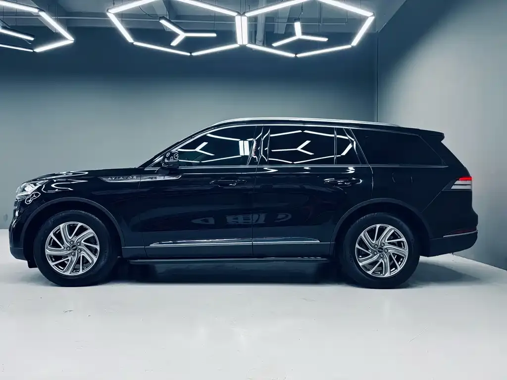 Lincoln Aviator 2021 из CN, фото 5