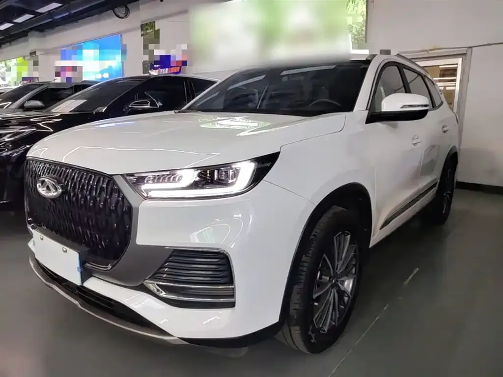 Chery Tiggo 8