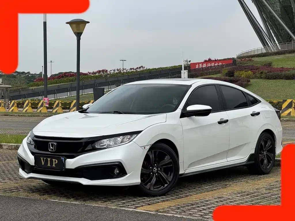 Honda Civic — фото 1