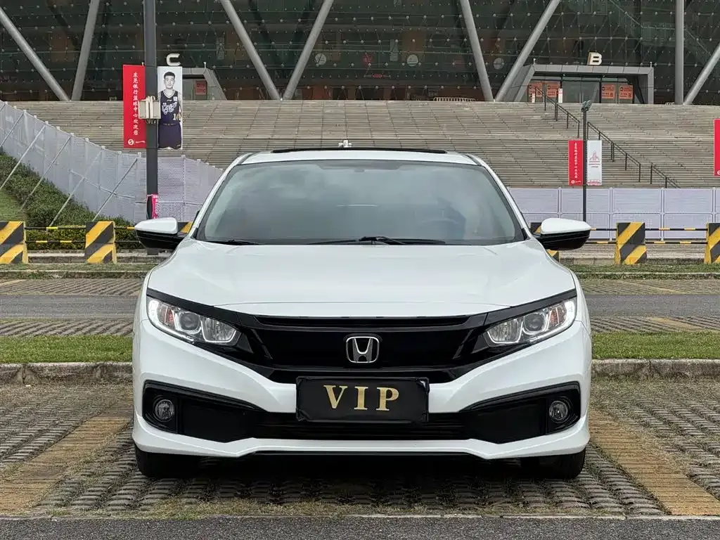 Honda Civic — фото 8