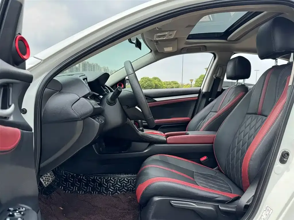 Honda Civic — фото 9