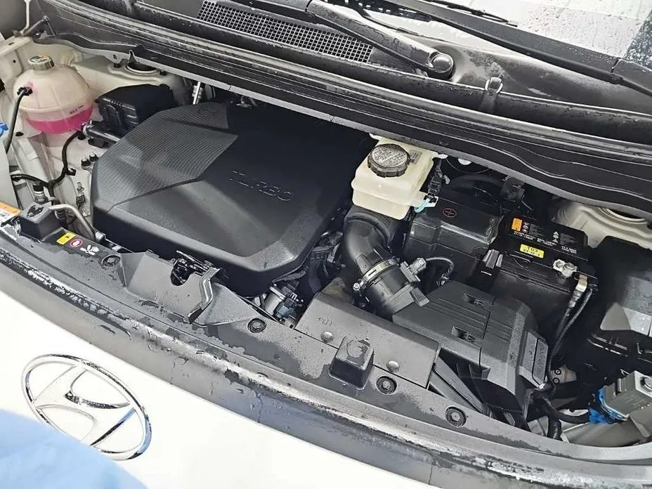 Hyundai Staria — фото 5
