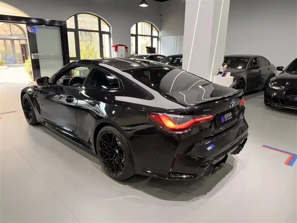 BMW M4 2024 из CN, фото 4