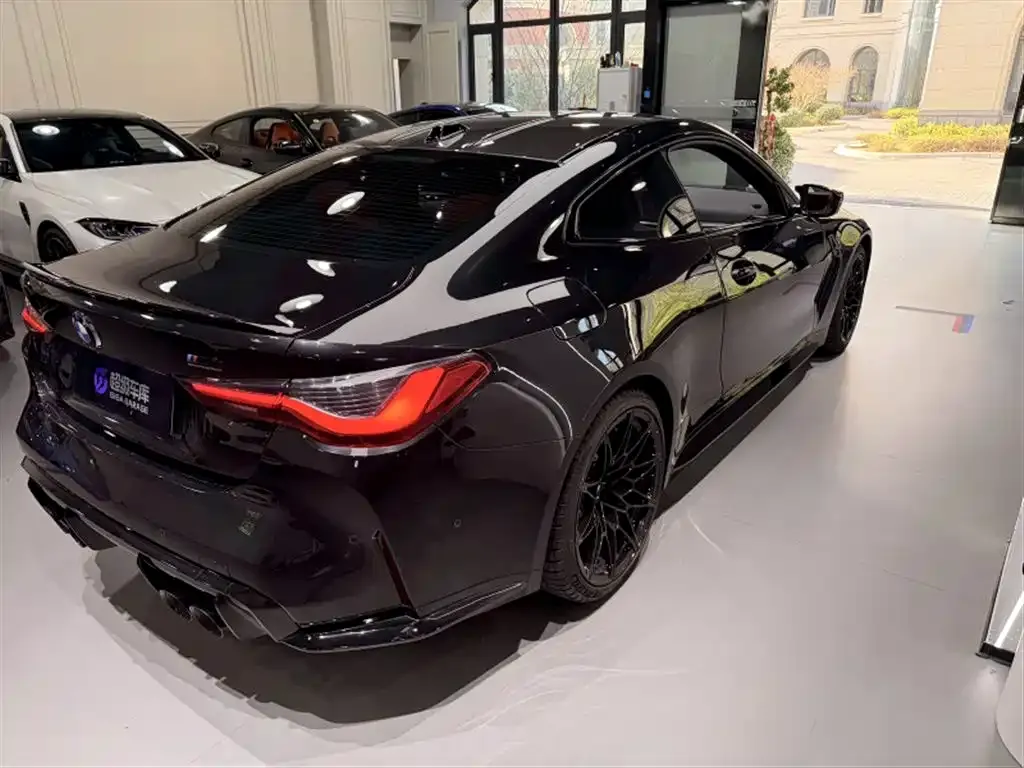 BMW M4 2024 из CN, фото 3