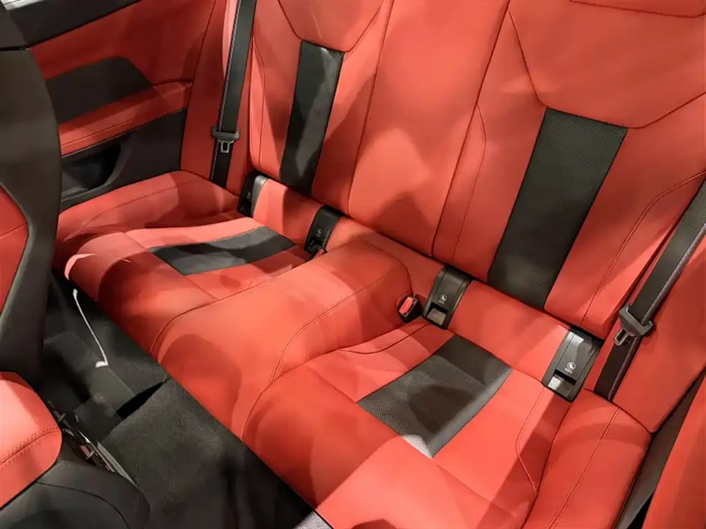 BMW M4 2024 из CN, фото 2