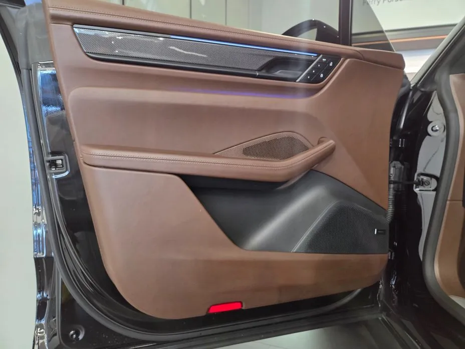 Porsche Macan 2025 из KR, фото 3