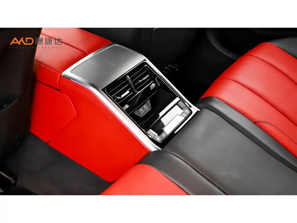 BMW 8 Series 2022 из CN, фото 10