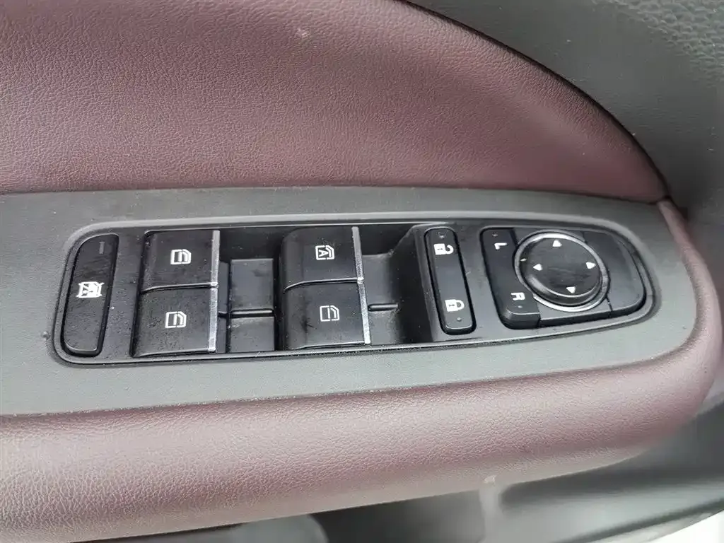 GAC Motor Trumpchi M6 2024 из CN, фото 9