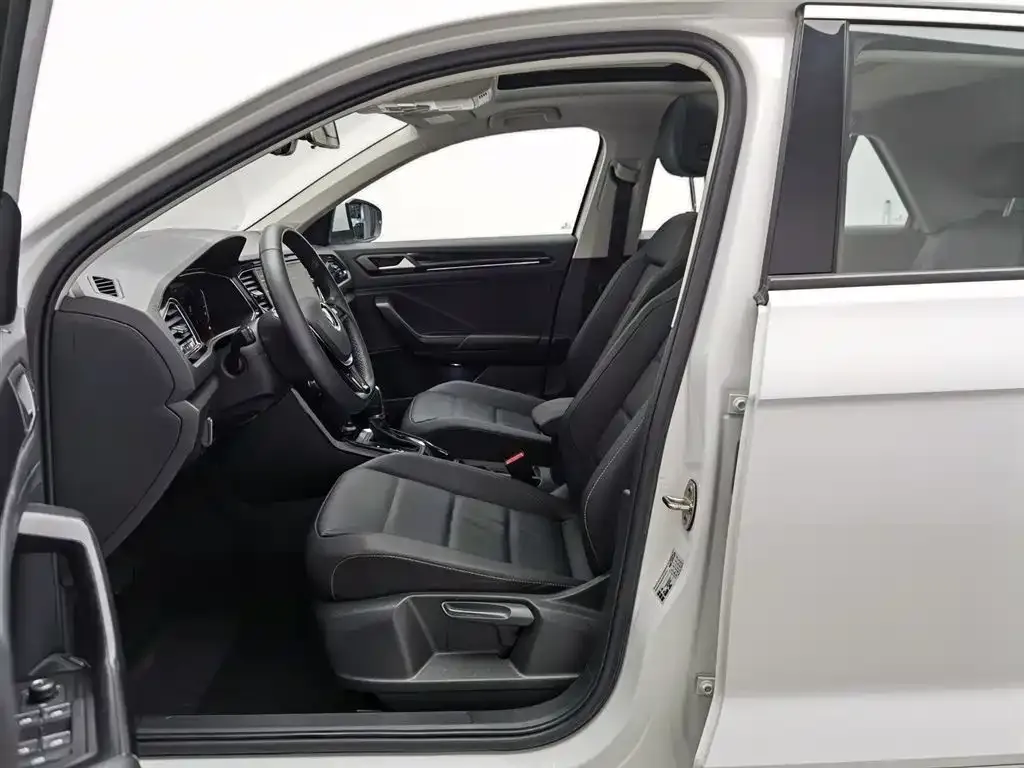 Volkswagen T-Roc 2021 из CN, фото 8