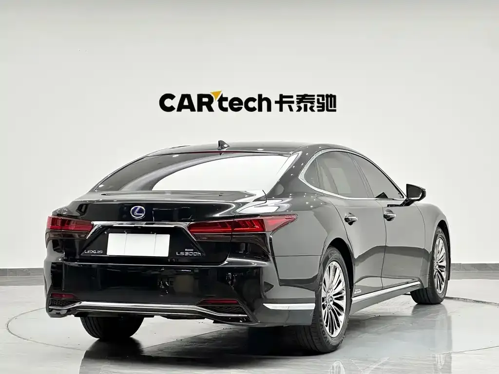 Lexus LS 2022 из CN, фото 8