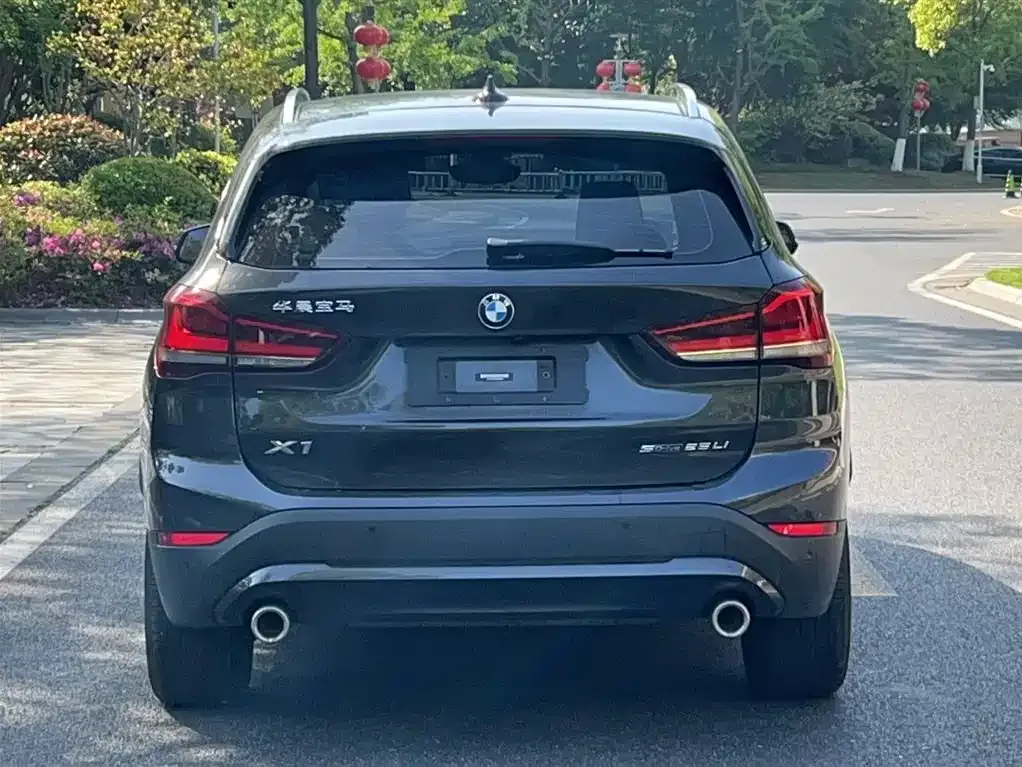 BMW X1 — фото 4