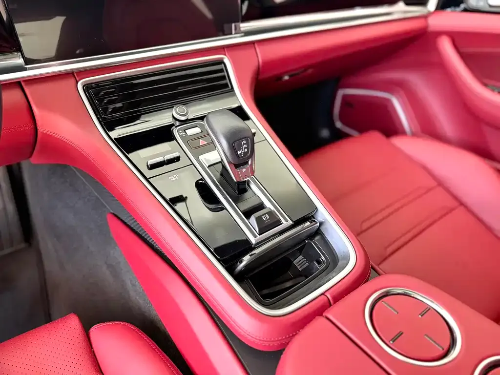 Porsche Panamera — фото 10