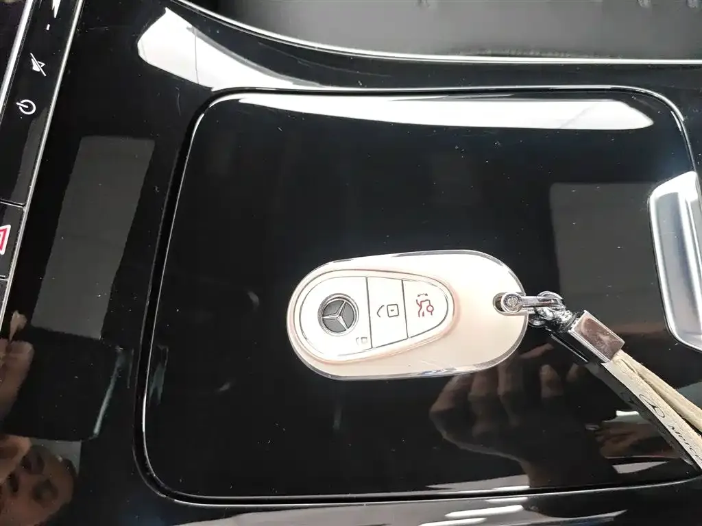 Mercedes-Benz C-Class 2023 из CN, фото 4