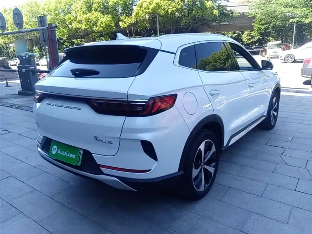BYD PLUS New Energy — фото 6