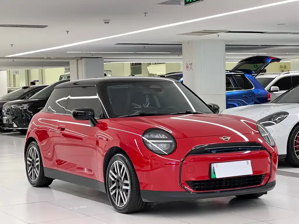 MINI Cooper EV — фото 10
