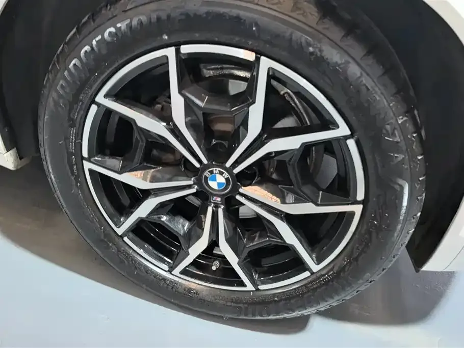 BMW X3 — фото 10